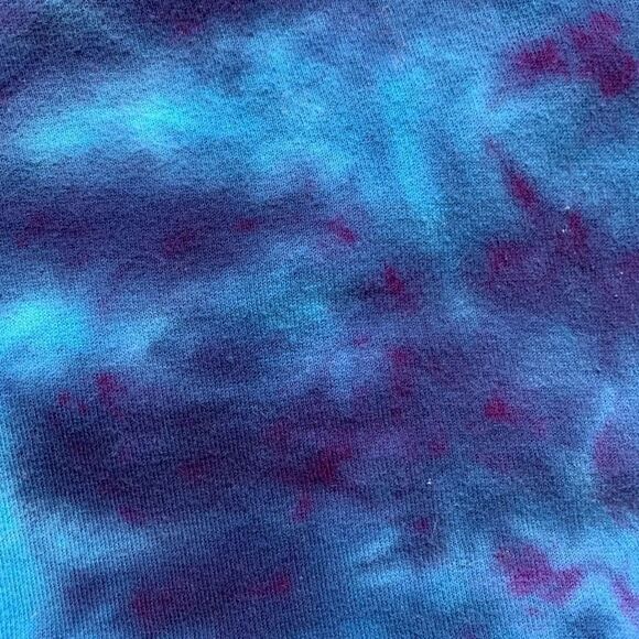 Happy Hour Blue Tie Dye T-shirt Blue Moon Unisex Short Sleeve Crewneck Medium - Picture 8 of 9